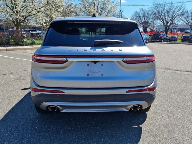 2022 Lincoln Corsair Standard AWD