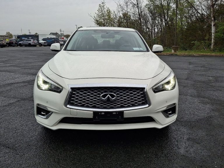 2023 INFINITI Q50 Q50