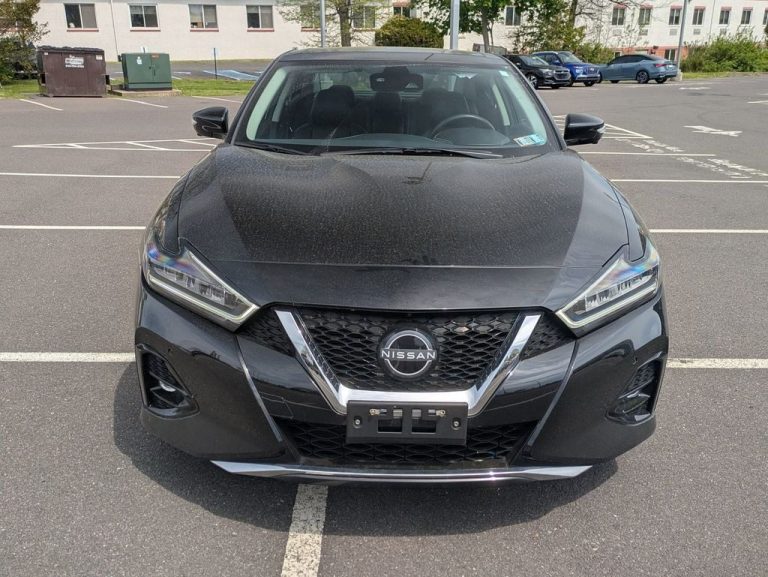 2023 Nissan Maxima Platinum CVT