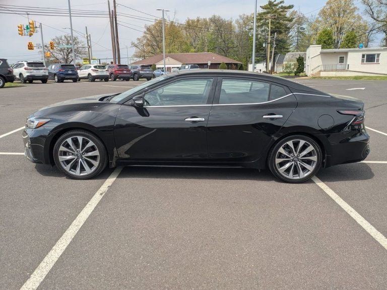 2023 Nissan Maxima Platinum CVT