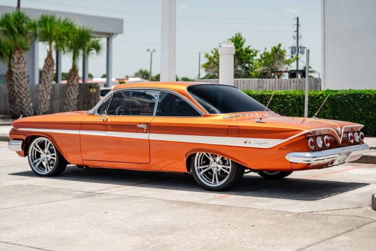 1961 Chevrolet Impala 