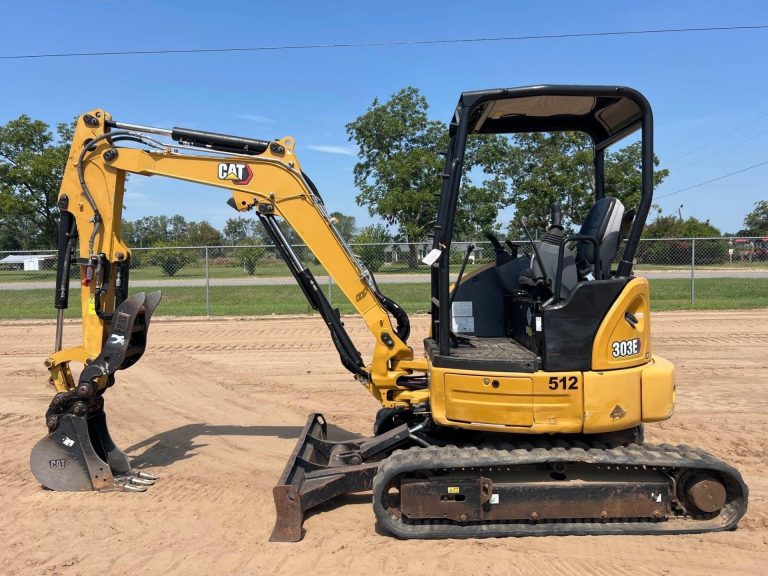 2021 Caterpillar 303E CR 