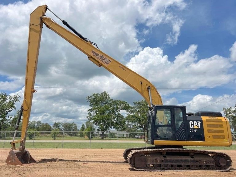 2015 Caterpillar 326FL 