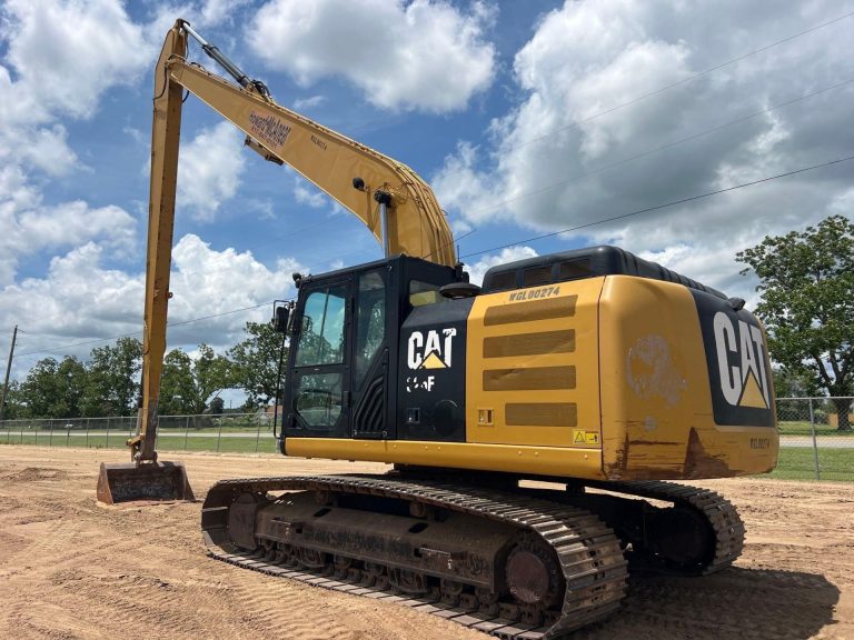 2015 Caterpillar 326FL 